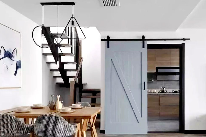 一扇高顏值的網(wǎng)紅谷倉門，輕松打造與眾不同的家！