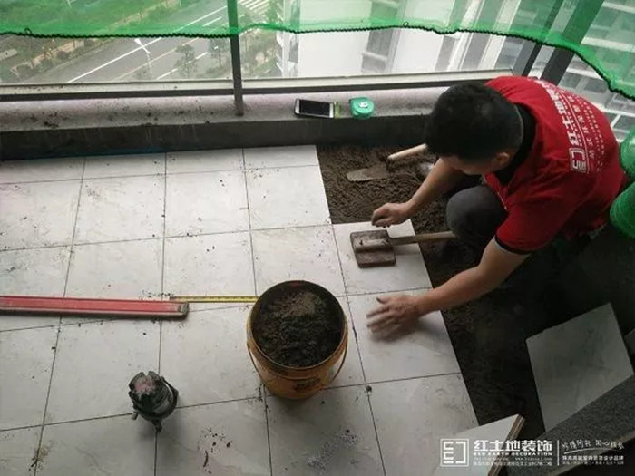 紅土地裝飾探店之旅，選一個(gè)物有所值的裝修公司，要看這三點(diǎn)！