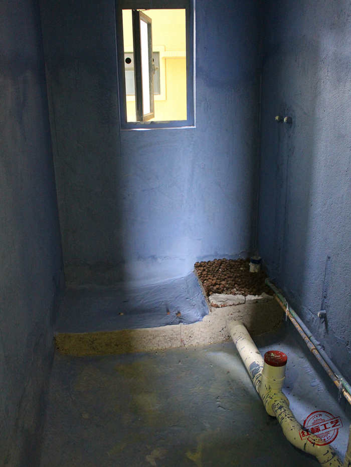 新房裝修墻面滲水的原因有哪些？衛(wèi)生間滲水的3種處理方法！