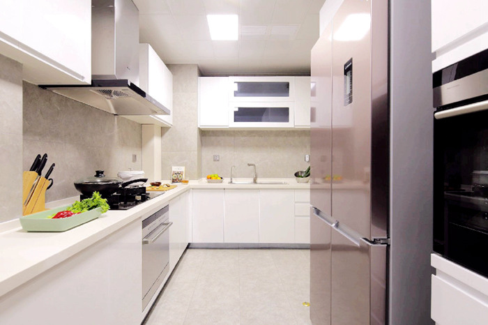 新房裝修舊房改造，冰箱應該放廚房還是餐廳？原來你家一直都放錯了！