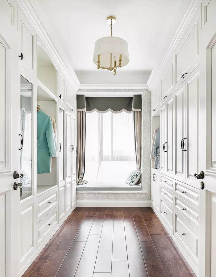 珠海家裝裝修熱門衣帽間設(shè)計，大小戶型都適用，趕緊收藏！
